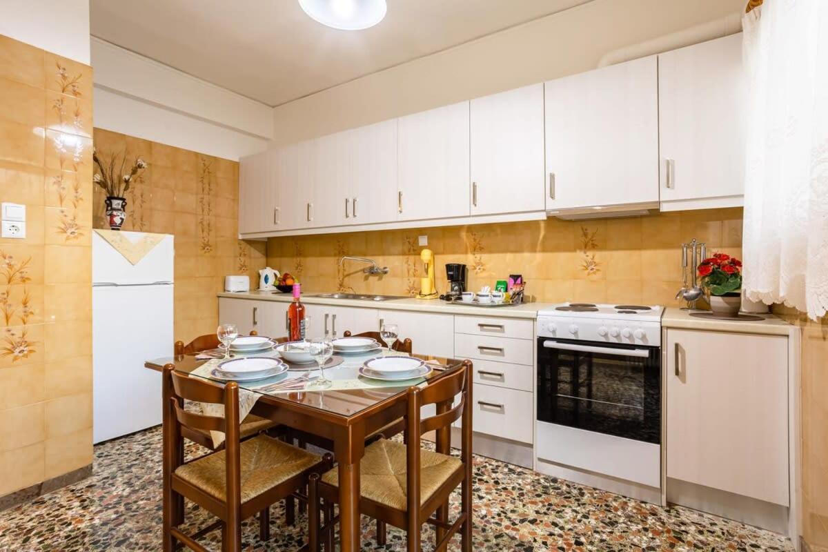 Seaside Family Haven - Avia'S Spacious Getaway Extérieur photo
